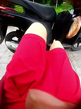 Zinny112 — Public nude hot body