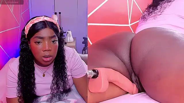 Freechat zoeethompson_cm on StripChat