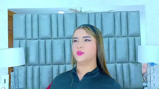 Freechat ZoehRoux on StripChat
